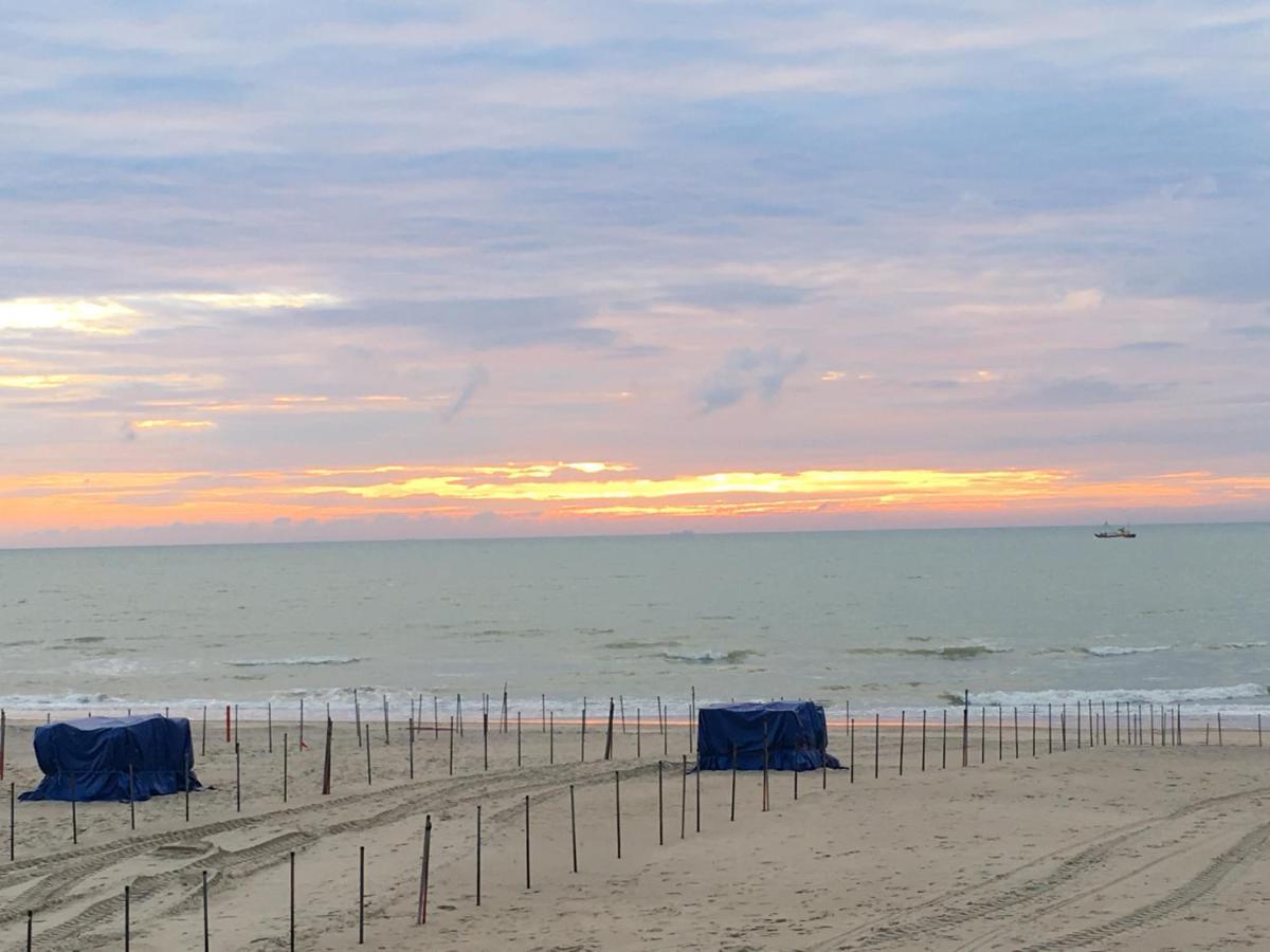Villa 6 Pers De Haan With Warm Swimming Pool Access 外观 照片